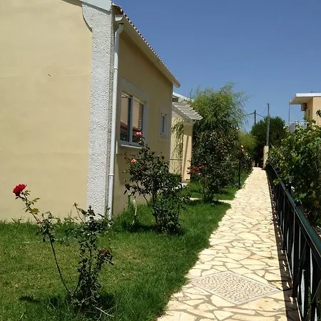 Вилла Flower Villas *